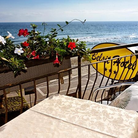 Hotel Bel Sit Алассио Экстерьер фото