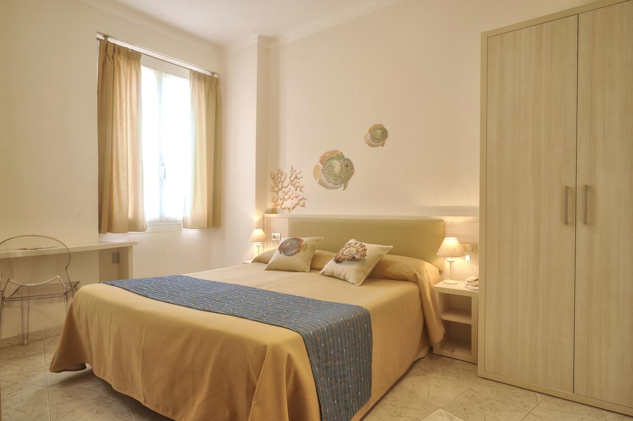 Hotel Bel Sit Алассио Экстерьер фото